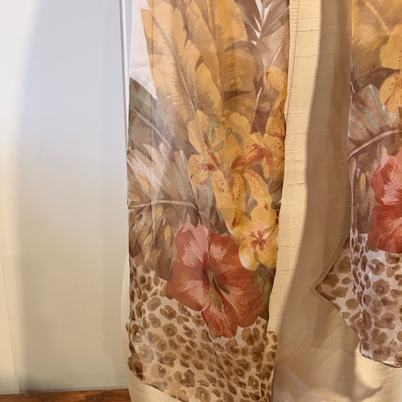 Jacque and Koko Floral Sheer Scarf - Picture 2 of 6